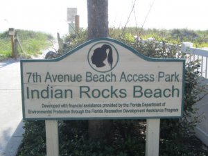 07thavebeachaccesssign_1