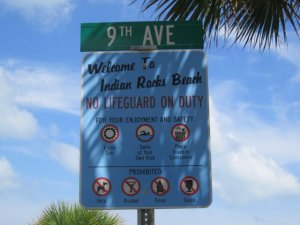 09thavebeachaccesssign_1